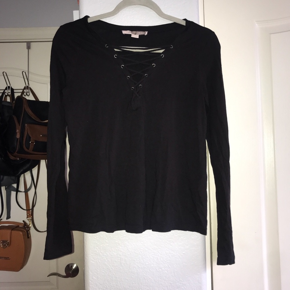🔥2 for $10 Forever 21 Black lace up top